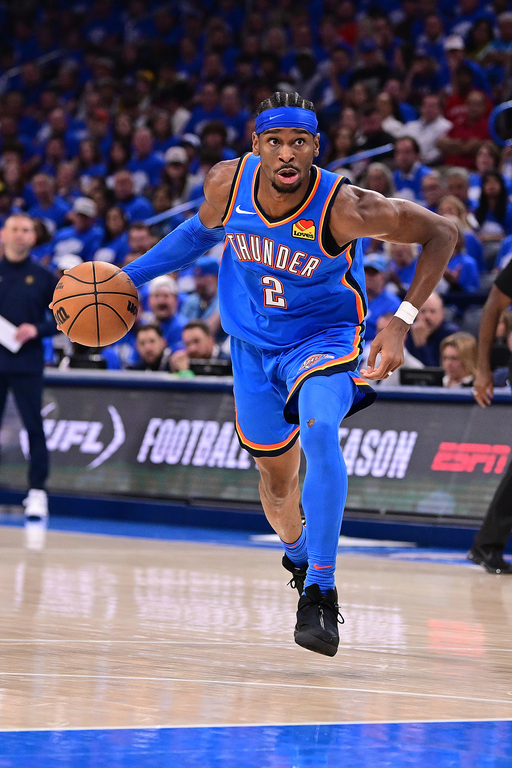 ?SGA本赛季共计59次单场得分30+，自乔丹后联盟该纪录最多的MVP球员