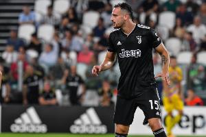 世俱杯买球网站-跟队记者：尤文图斯与加蒂已达成协议，双方续约至2030年